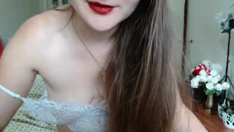 Snapshot of kiragoldens chatting on July 2026 06:40:01 AM KiraGoldens online show from July 2026 06:40:01 AM