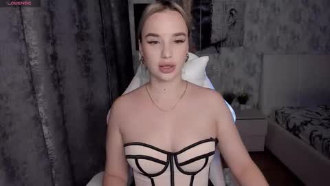 kirakrox online show from October 2025 06:41:02 PM