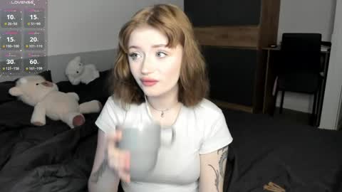 kirameowcam online show from April 2026 08:48:01 PM