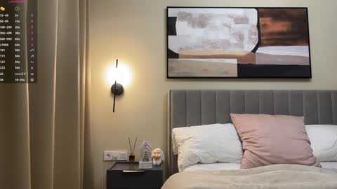 Kira online show from December 2024 10:34:02 AM