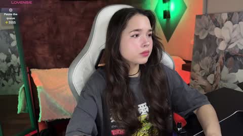 Kira online show from February 2025 07:50:01 AM