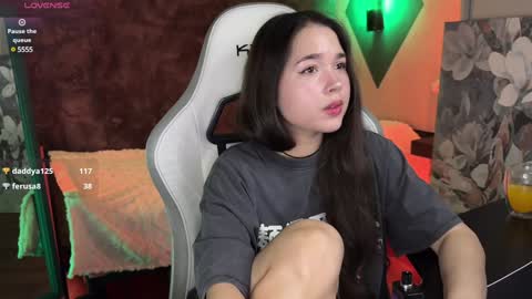 Kira online show from February 2025 10:51:02 AM