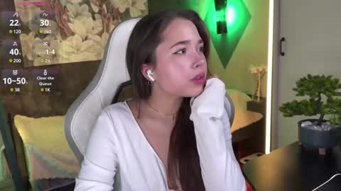 Kira online show from March 2025 09:36:02 AM