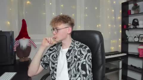 Kirill and Andrey online show from December 2024 03:16:01 PM