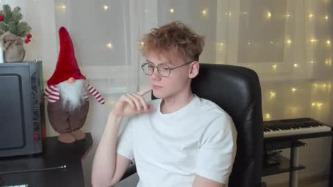 Kirill and Andrey online show from December 2024 07:22:01 PM