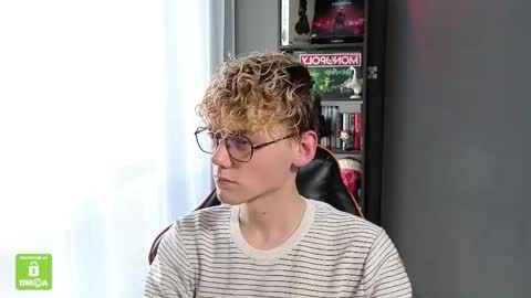 Kirill and Andrey online show from October 2025 12:35:02 PM