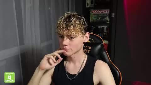 Kirill and Andrey online show from October 2025 01:13:02 AM