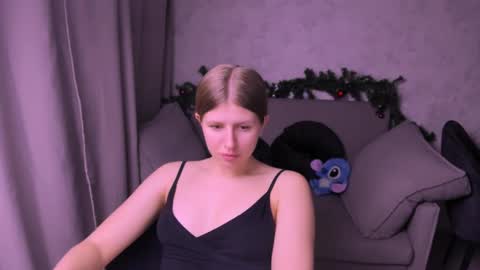 Kira online show from January 2025 09:47:01 PM