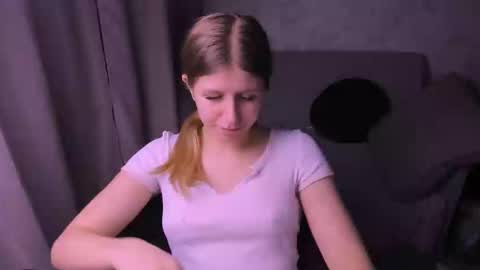 Kira online show from January 2025 07:53:02 PM