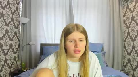 Kira online show from September 2025 09:54:01 AM