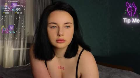 Kira online show from March 2026 08:02:02 PM