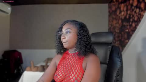 kishalove_ online show from September 2025 10:04:02 AM