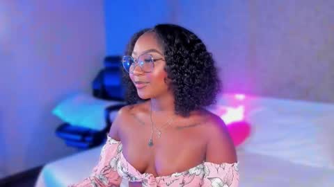 kishalove_ online show from November 2025 10:15:02 AM