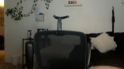 Kissah Kreampuff online show from September 2025 03:42:02 AM