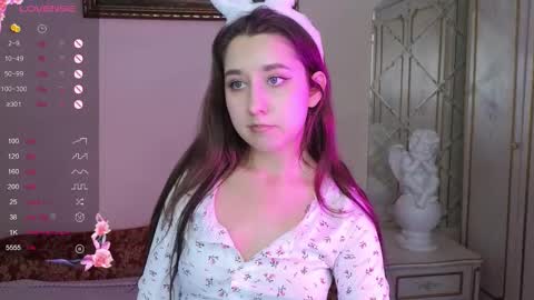 Hot Eva online show from October 2025 04:34:02 AM