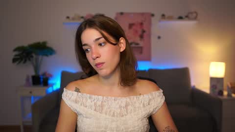 Sisi online show from October 2025 01:19:01 PM