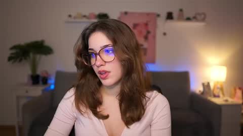 Sisi online show from February 2026 02:12:02 PM