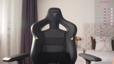 kissing33 online show from September 2025 10:04:02 PM