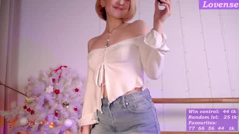 Kate  online show from January 2025 02:51:02 PM