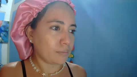 Erika paul online show from December 2024 06:33:01 PM