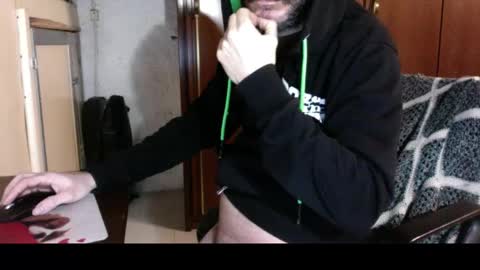 kissofbanned1983 online show from December 2025 04:16:01 PM