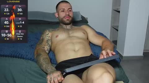 kite__ online show from October 2025 10:10:01 PM