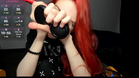 Snapshot of kitsunemoon chatting on January 2025 08:10:01 PM Kitsune online show from January 2025 08:10:01 PM