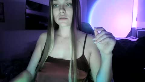 Snapshot of kitsuneserina77 chatting on January 2025 05:44:02 AM Serina Chan online show from January 2025 05:44:02 AM