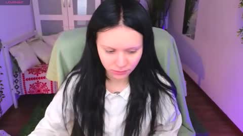 Snapshot of kitten_murray chatting on March 2026 01:35:02 PM barbara online show from March 2026 01:35:02 PM