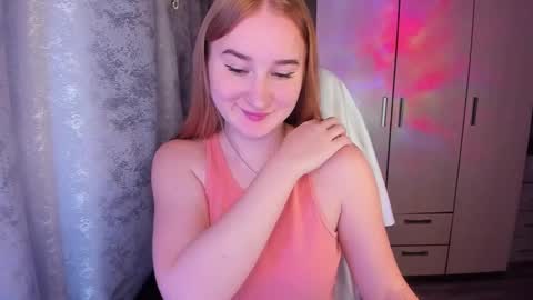 kitten_sun online show from February 2025 01:57:01 AM