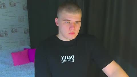 Vlad online show from September 2025 09:04:01 PM