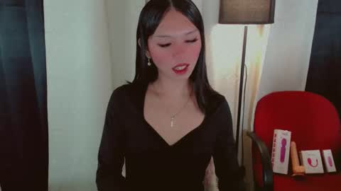 KITTY online show from November 2025 12:32:01 AM