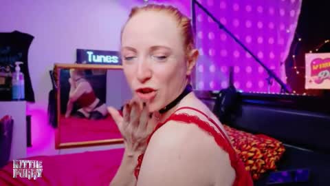 Kittie Purry online show from September 2025 02:44:01 AM