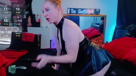 Kittie Purry online show from November 2025 03:56:01 AM