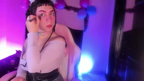 kitty__chs online show from February 2026 12:11:01 PM