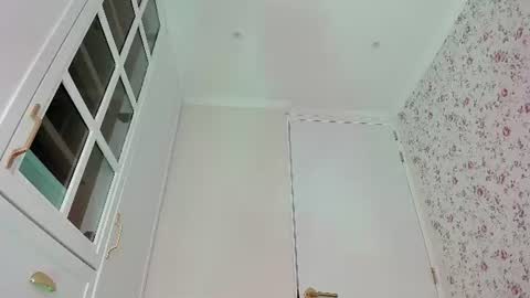 sophie online show from July 2026 05:49:02 PM