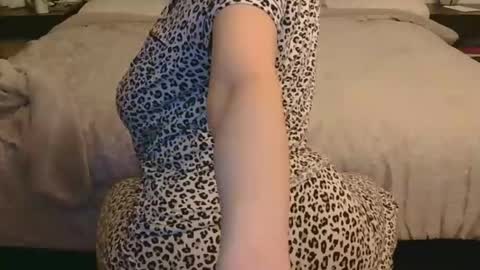 Katies Pussy Cat online show from January 2026 06:06:01 AM