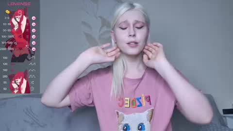 Evelyn online show from March 2025 01:29:02 PM