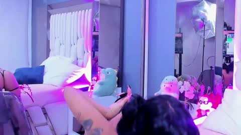 kitty online show from February 2025 01:41:01 AM