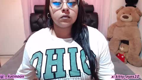 kitty online show from December 2025 05:34:01 AM