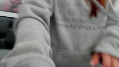 kitty_f00x online show from June 2026 07:14:02 PM