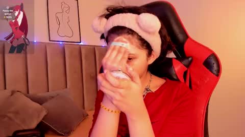 Camila online show from February 2025 02:44:02 AM