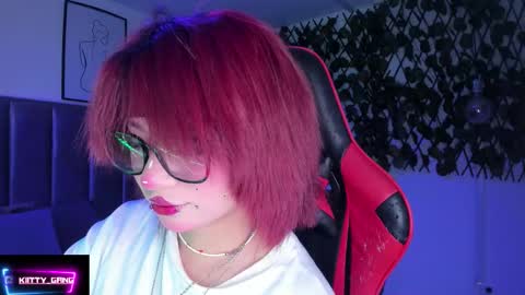 Camila online show from October 2025 02:29:01 AM