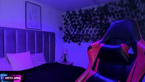 Camila online show from February 2026 02:23:01 AM