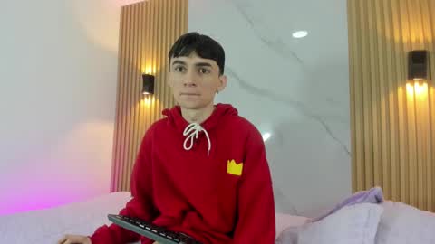 Snapshot of kitty_gill chatting on December 2024 11:33:02 AM kitty_gill online show from December 2024 11:33:02 AM
