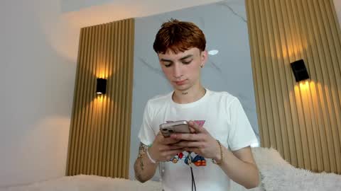 Snapshot of kitty_gill chatting on January 2025 06:12:02 PM kitty_gill online show from January 2025 06:12:02 PM