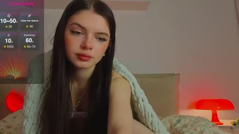 Snapshot of kitty_meeow chatting on June 2026 09:28:02 PM Lilly online show from June 2026 09:28:02 PM