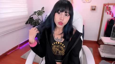 Kitty online show from January 2025 02:14:02 PM