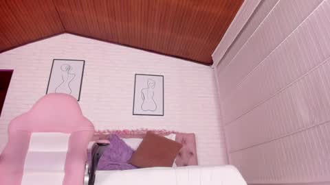 Kitty online show from January 2025 11:10:02 PM