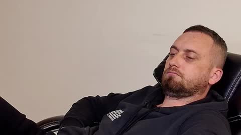 Your Owner online show from October 2025 09:37:01 PM